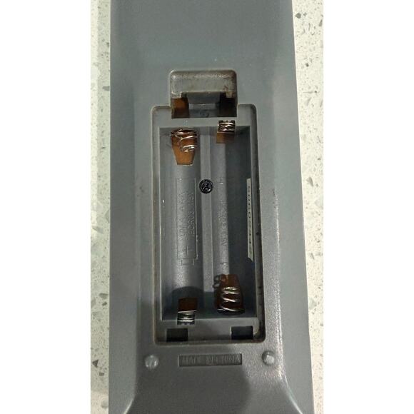 Genuine Original JVC RM-STHC61J Receiver Remote Control for 5 Disk DVD Player - Picture 2 of 2